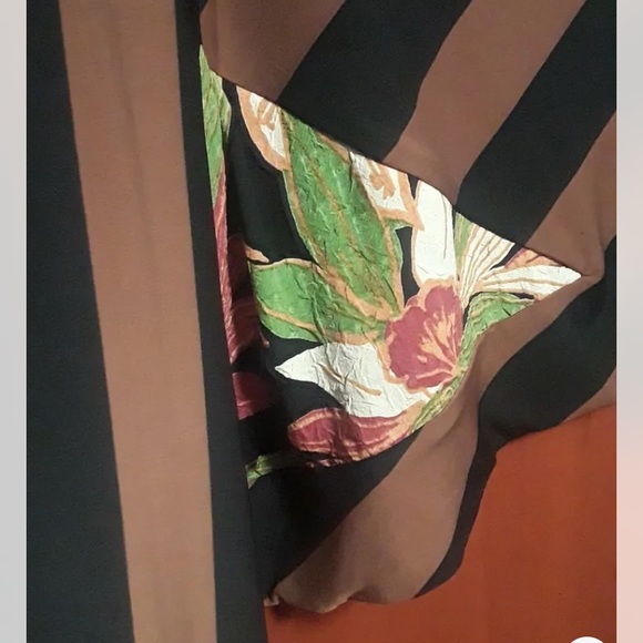 NWT SAVE THE QUEEN Striped Midi in Brown Black Floral Batwing Sleeve Dress M - Picture 2 of 5